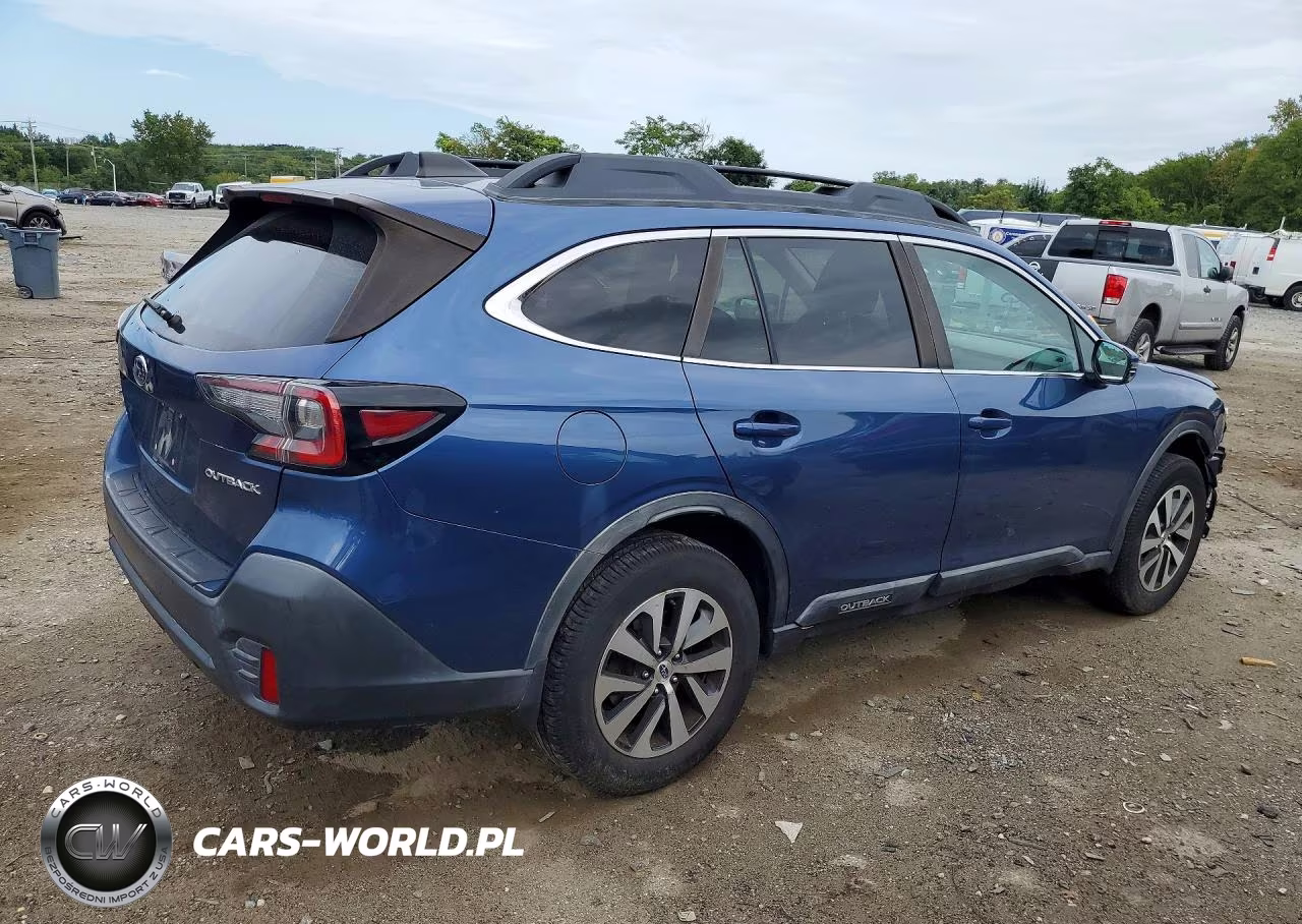 2020 Subaru Outback Premium VIN:4S4BTAEC5L3106841 - 3