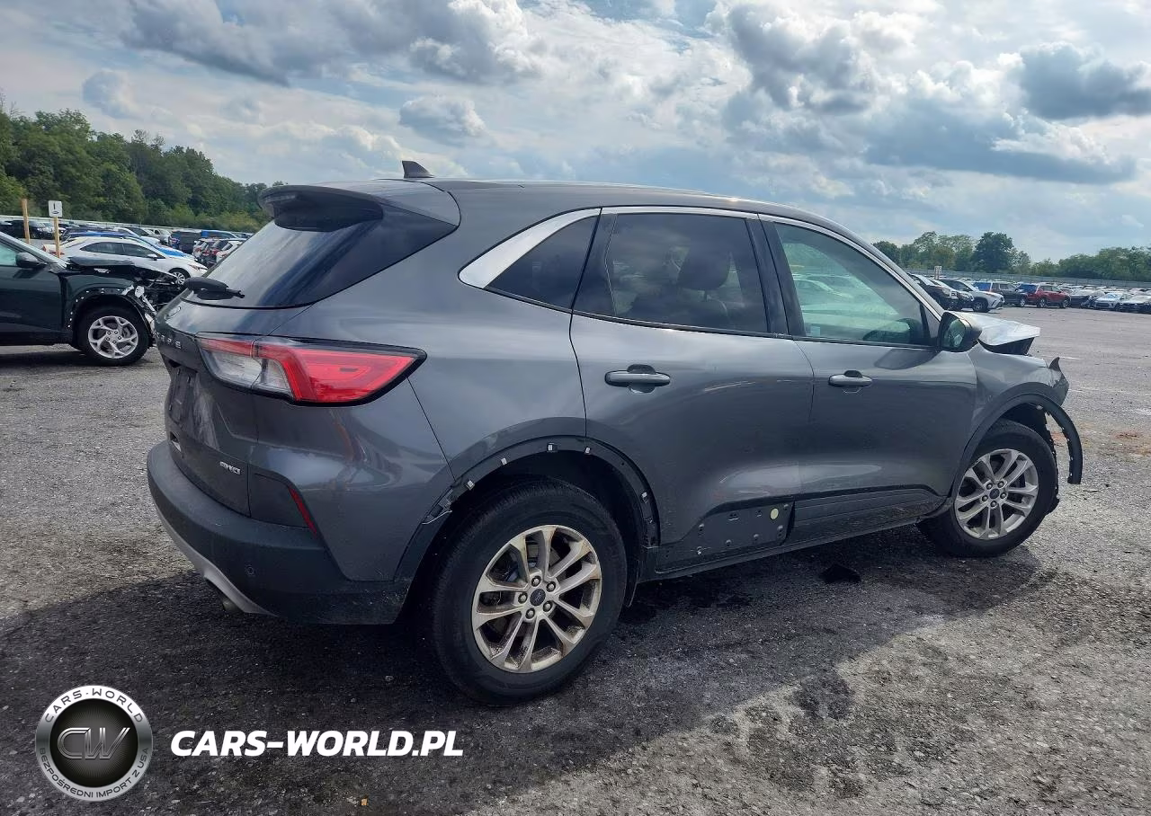 2022 Ford Escape Se VIN:1FMCU9G65NUA64448 - 3