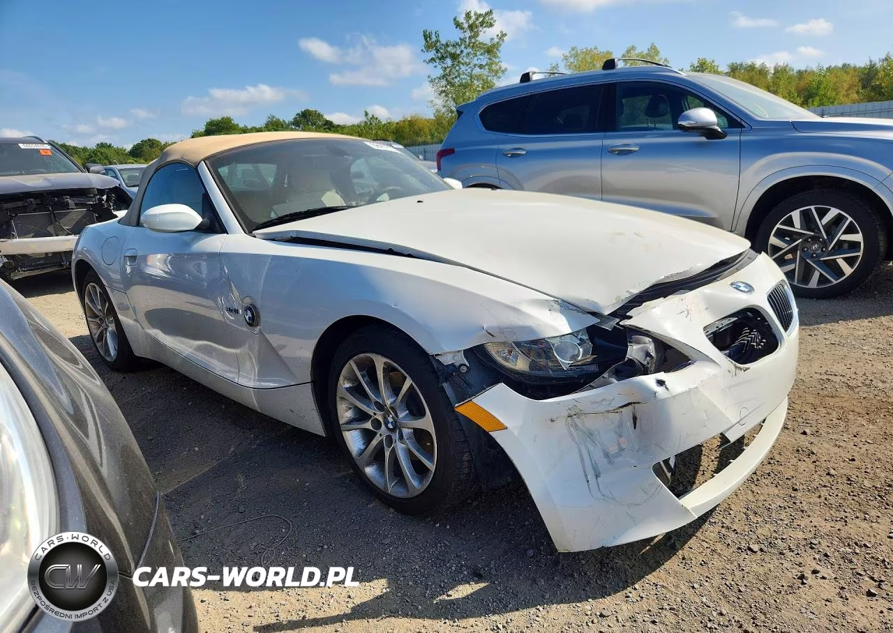 2006 BMW Z4 3.0 VIN:4USBU33516LW66369 - 4
