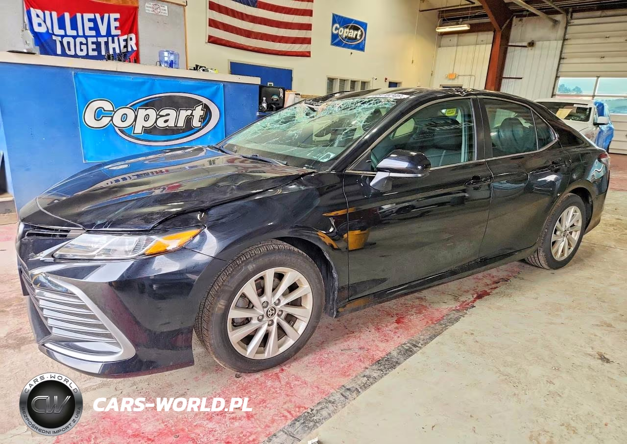 2021 Toyota Camry Le
