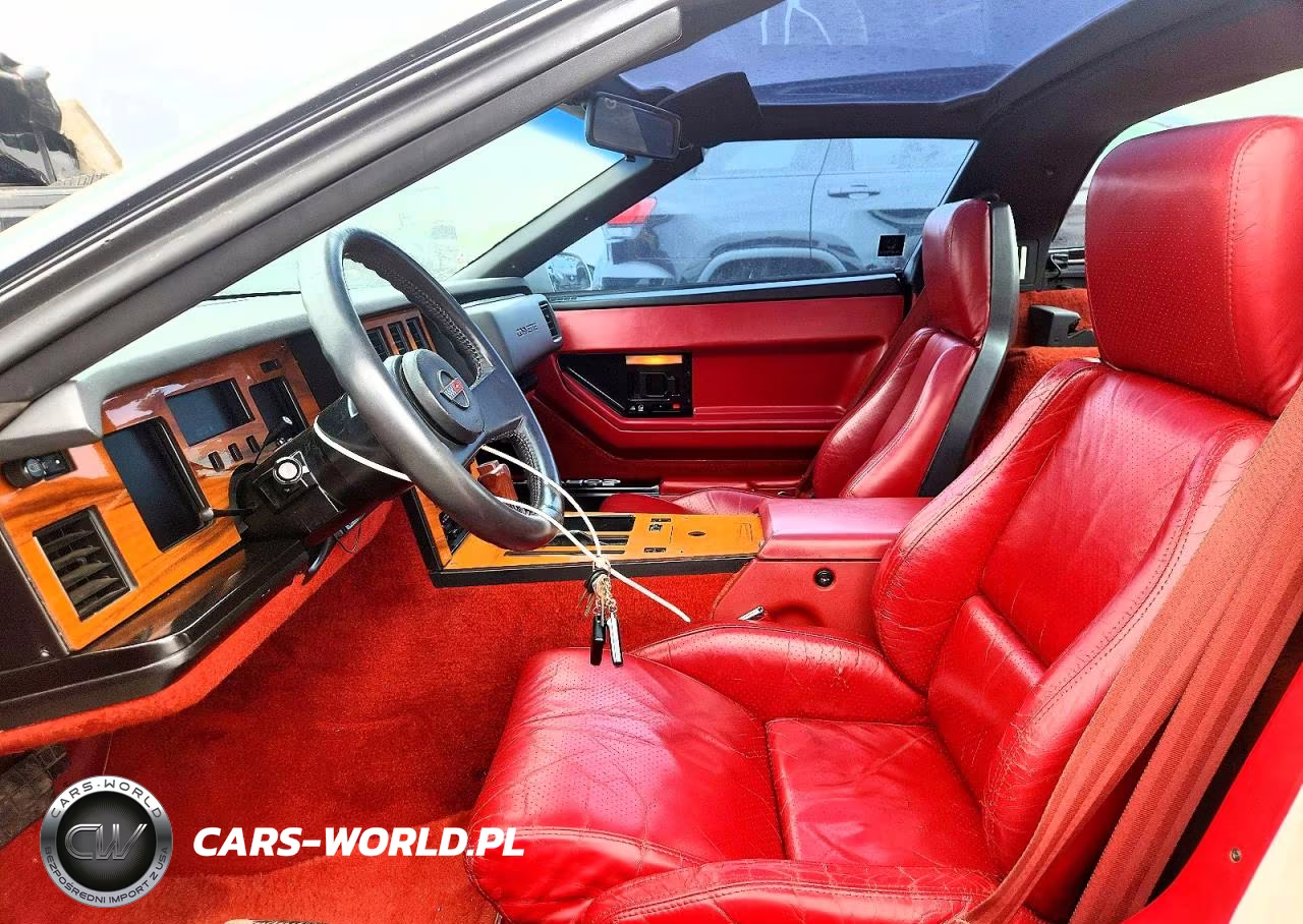1985 Chevrolet Corvette VIN:1G1YY0784F5131850 - 7