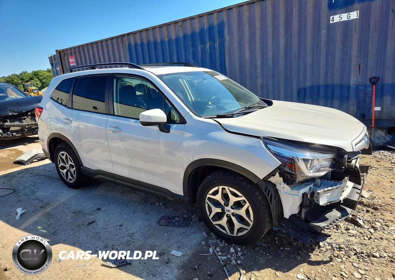 2020 Subaru Forester Premium VIN:JF2SKAJC1LH550378 - 4