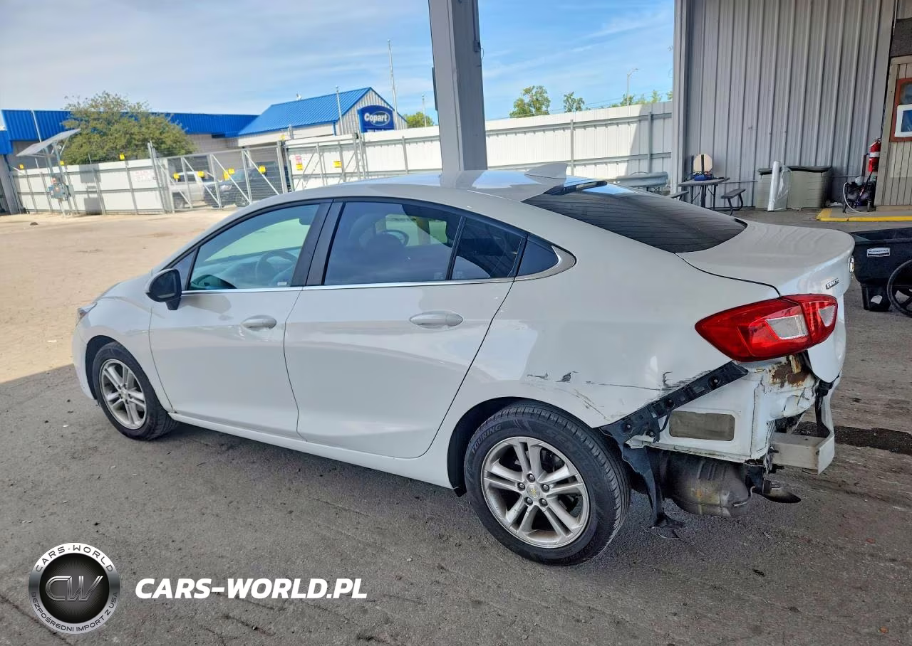 2017 Chevrolet Cruze Lt VIN:1G1BE5SM9H7143919 - 2