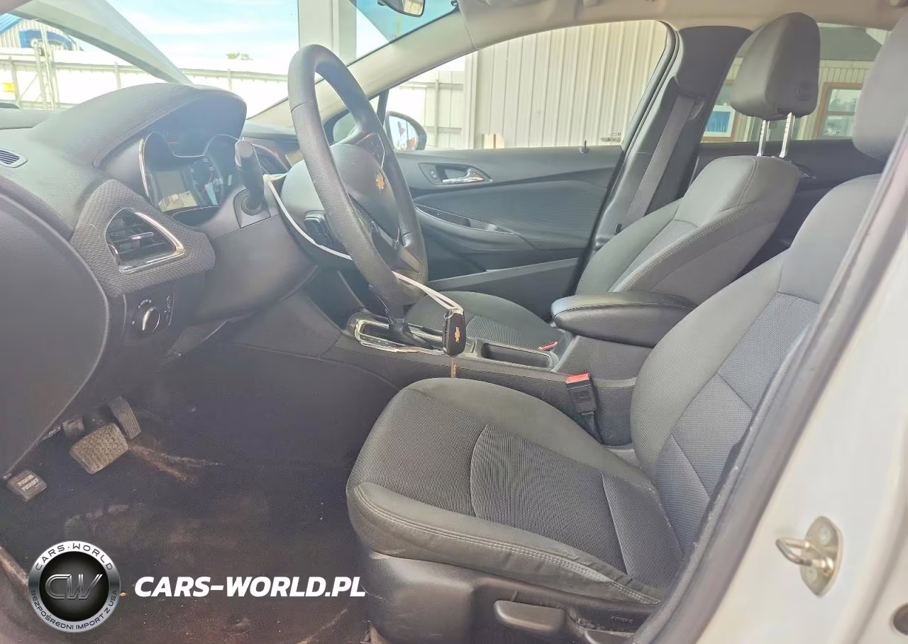 2017 Chevrolet Cruze Lt VIN:1G1BE5SM9H7143919 - 7