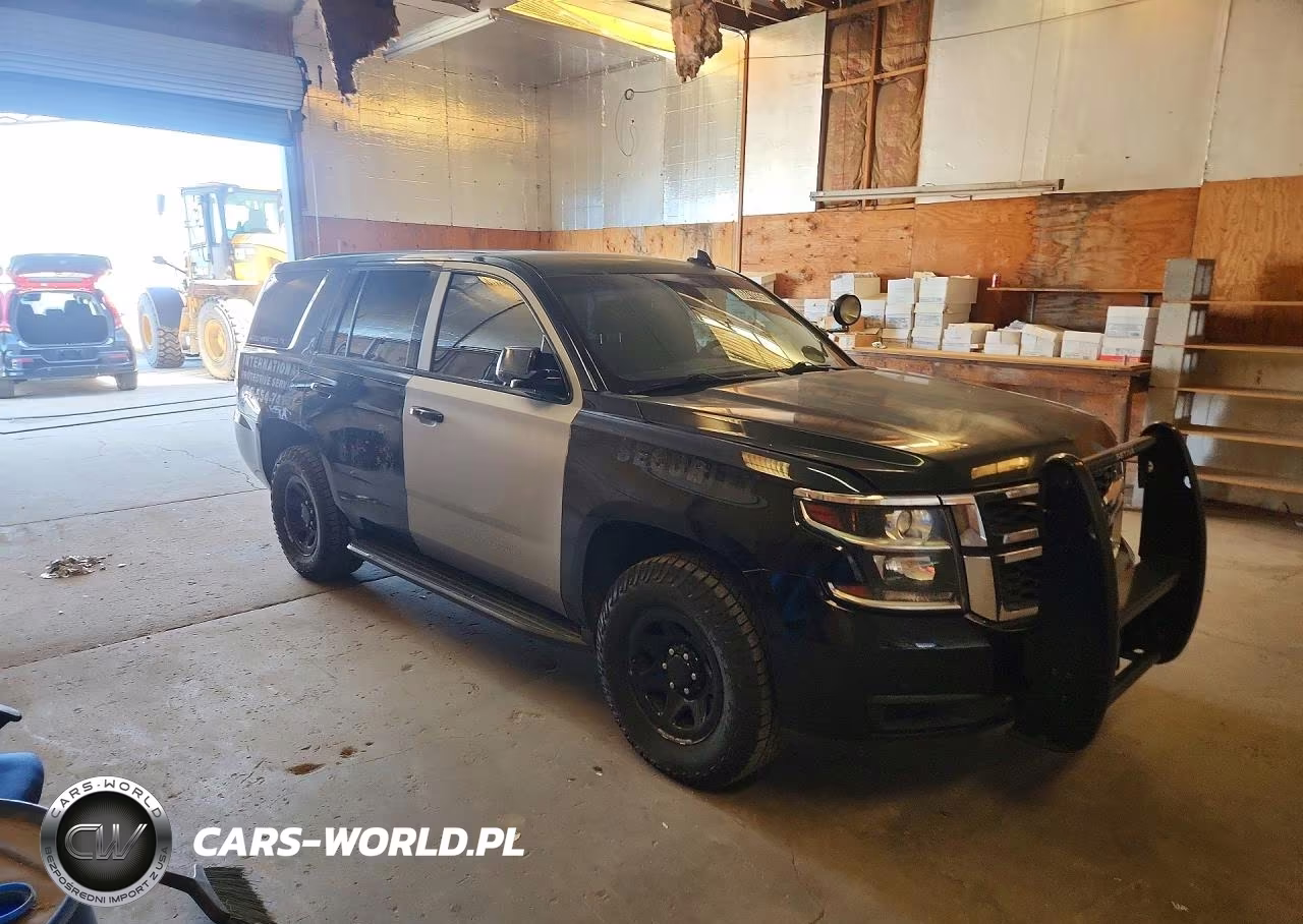 2018 Chevrolet Tahoe Police VIN:1GNLCDEC2JR319404 - 4
