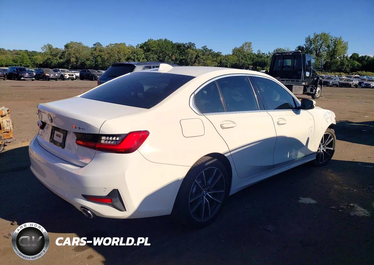 2020 BMW 330Xi VIN:3MW5R7J02L8B11207 - 3