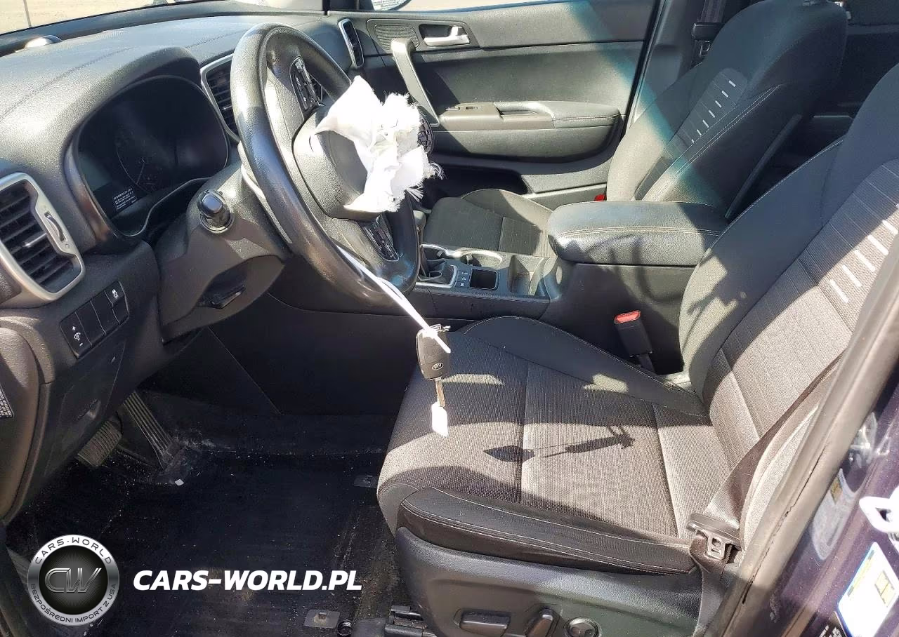 2018 Kia Sportage Lx VIN:KNDPMCAC4J7355646 - 7