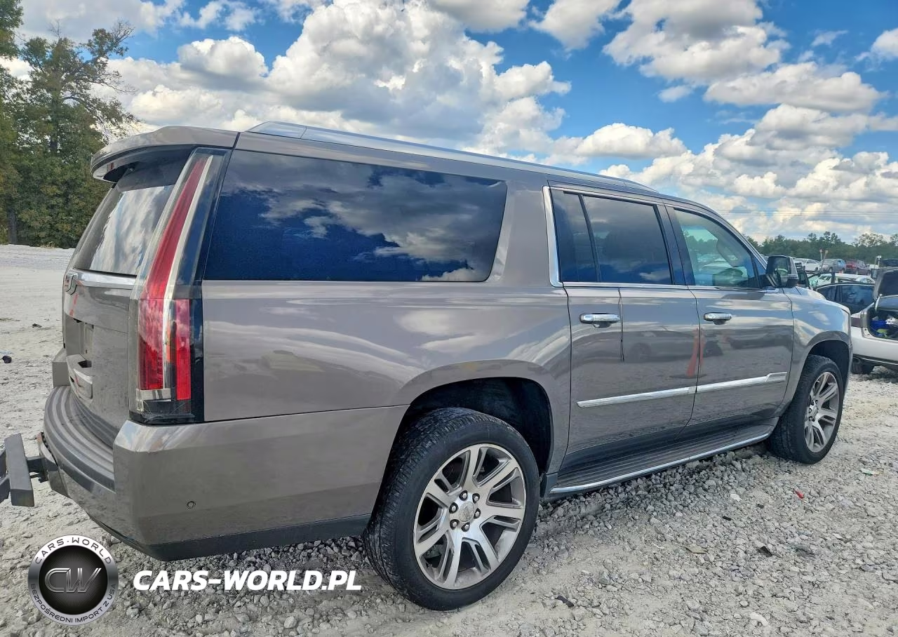 2017 Cadillac Escalade Esv Luxury VIN:1GYS4HKJHR132324 - 3