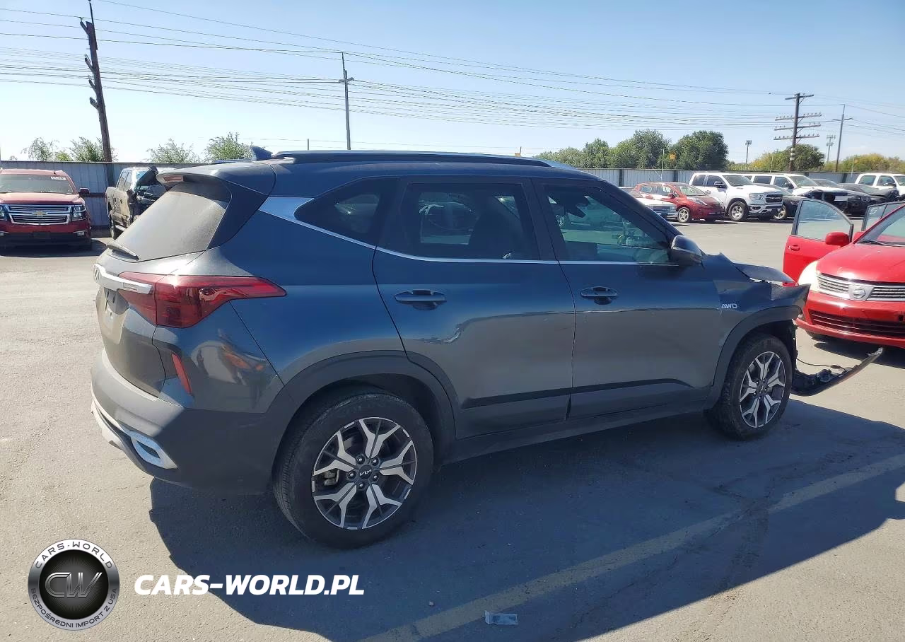 2023 Kia Seltos Ex VIN:KNDERCAA1P7461102 - 3
