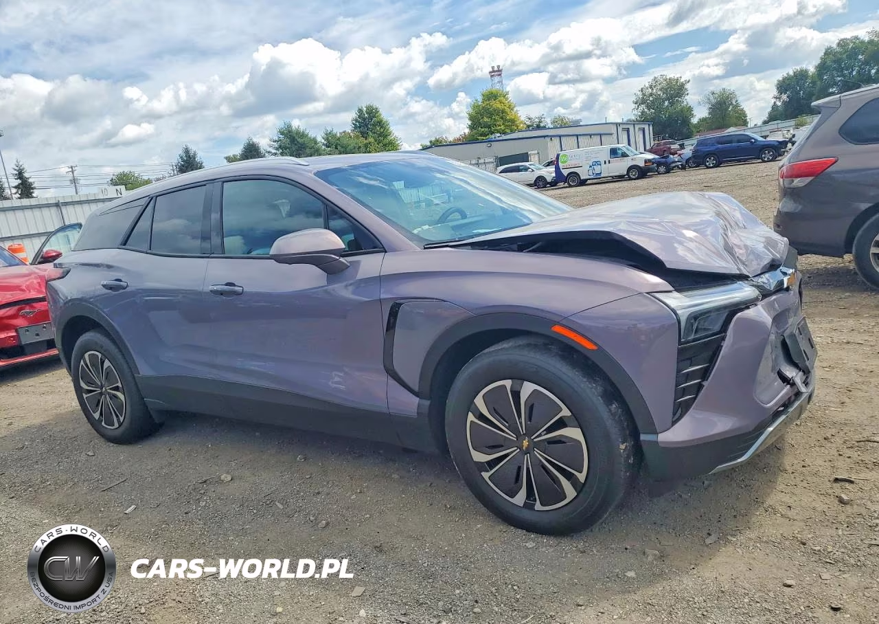 2024 Chevrolet Blazer VIN:3GNKDBRJXRS202460 - 4