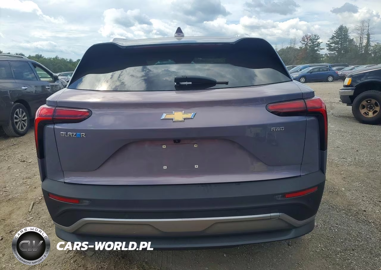 2024 Chevrolet Blazer VIN:3GNKDBRJXRS202460 - 6