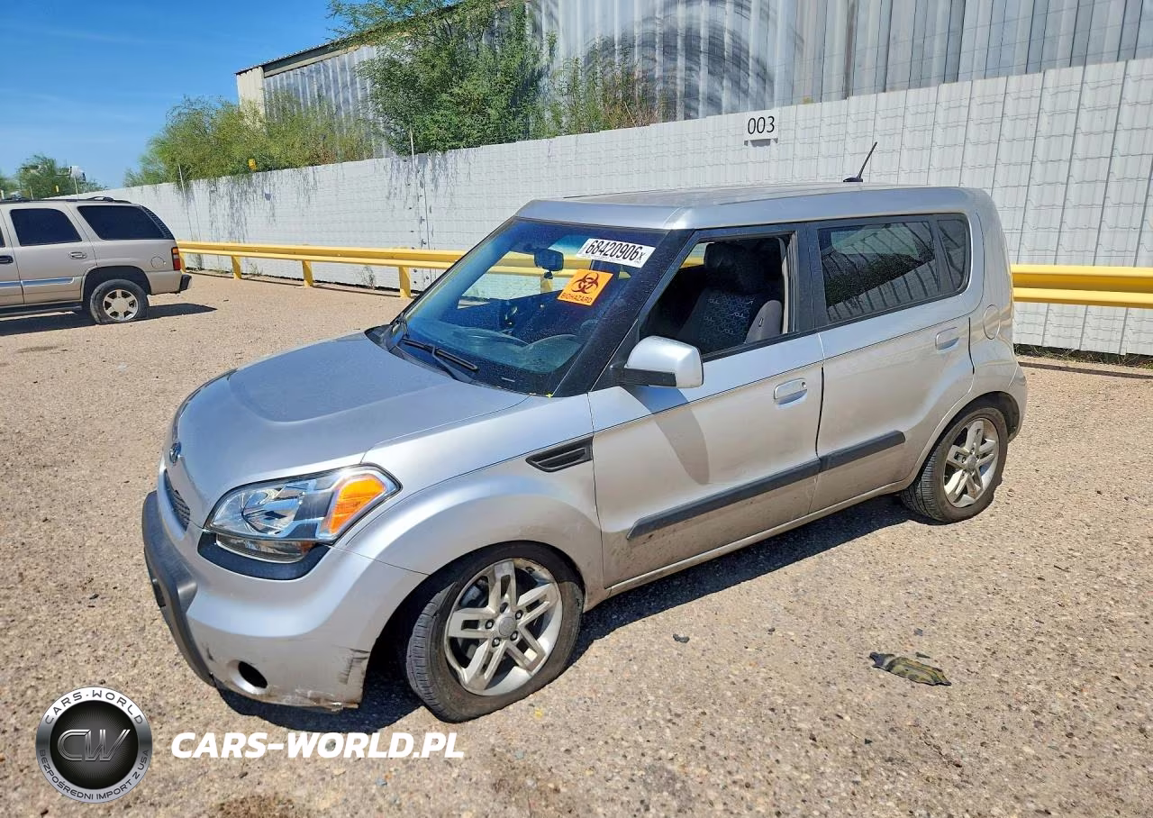 2010 Kia Soul +