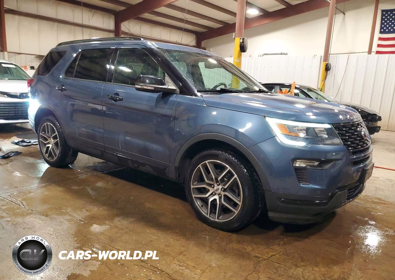 2018 Ford Explorer Sport VIN:1FM5K8GT3JGB62028 - 4