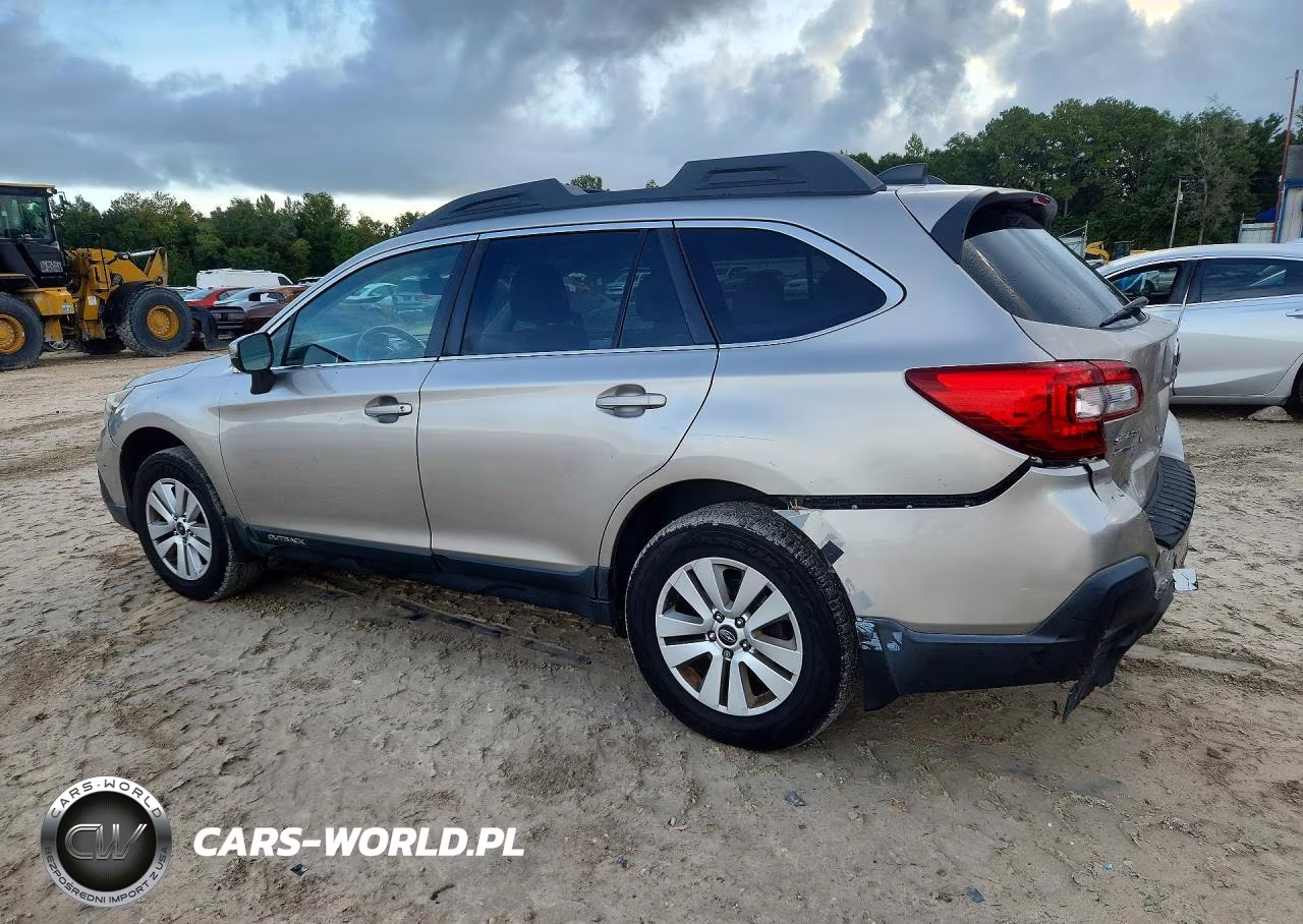2018 Subaru Outback 2.5I Premium VIN:4S4BSAFC5J3397226 - 2