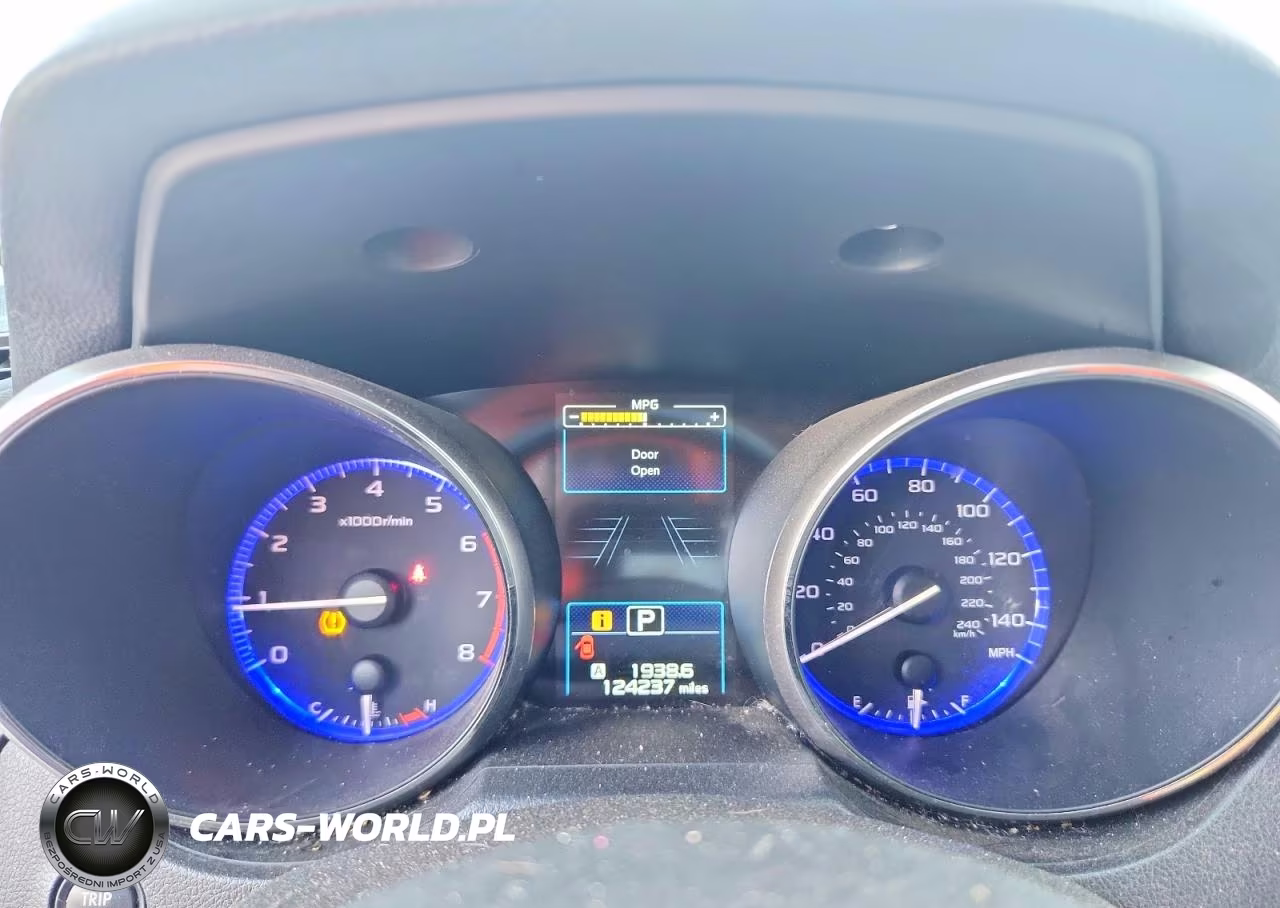 2018 Subaru Outback 2.5I Premium VIN:4S4BSAFC5J3397226 - 9