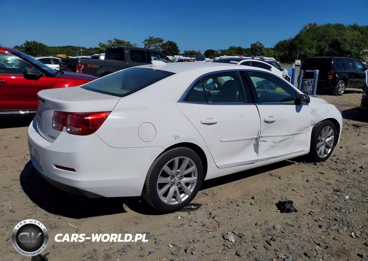 2015 Chevrolet Malibu 2Lt VIN:1G11D5SL1FU127556 - 3
