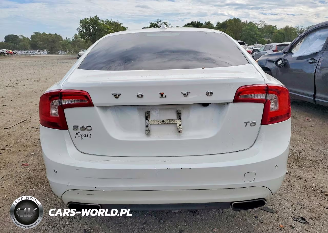 2014 Volvo S60 T5 VIN:YV1612FS8E1295114 - 6
