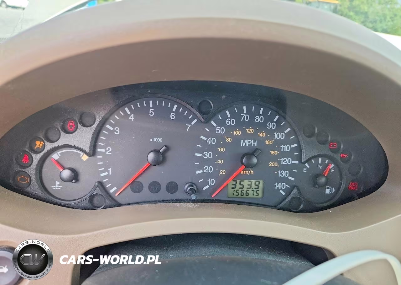 2007 Ford Focus Zx4 VIN:1FAFP34N67W324015 - 9