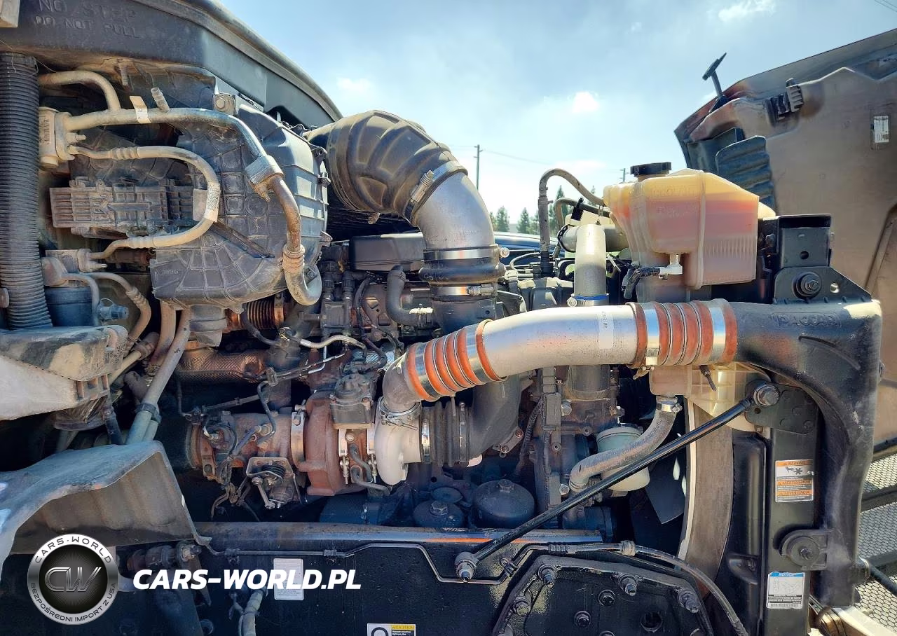 2019 Peterbilt 579 VIN:1XPBDP9X9KD364191 - 11