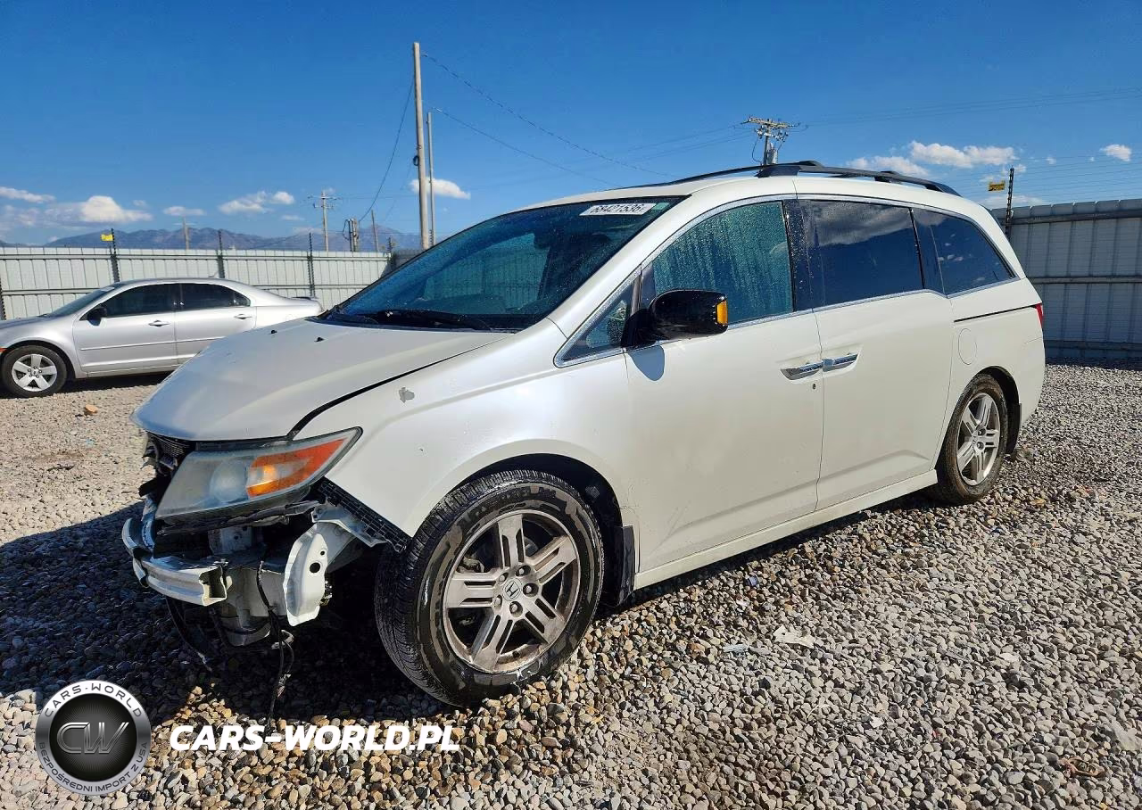 2013 Honda Odyssey Touring VIN:5FNRL5H90DB071656 - 1