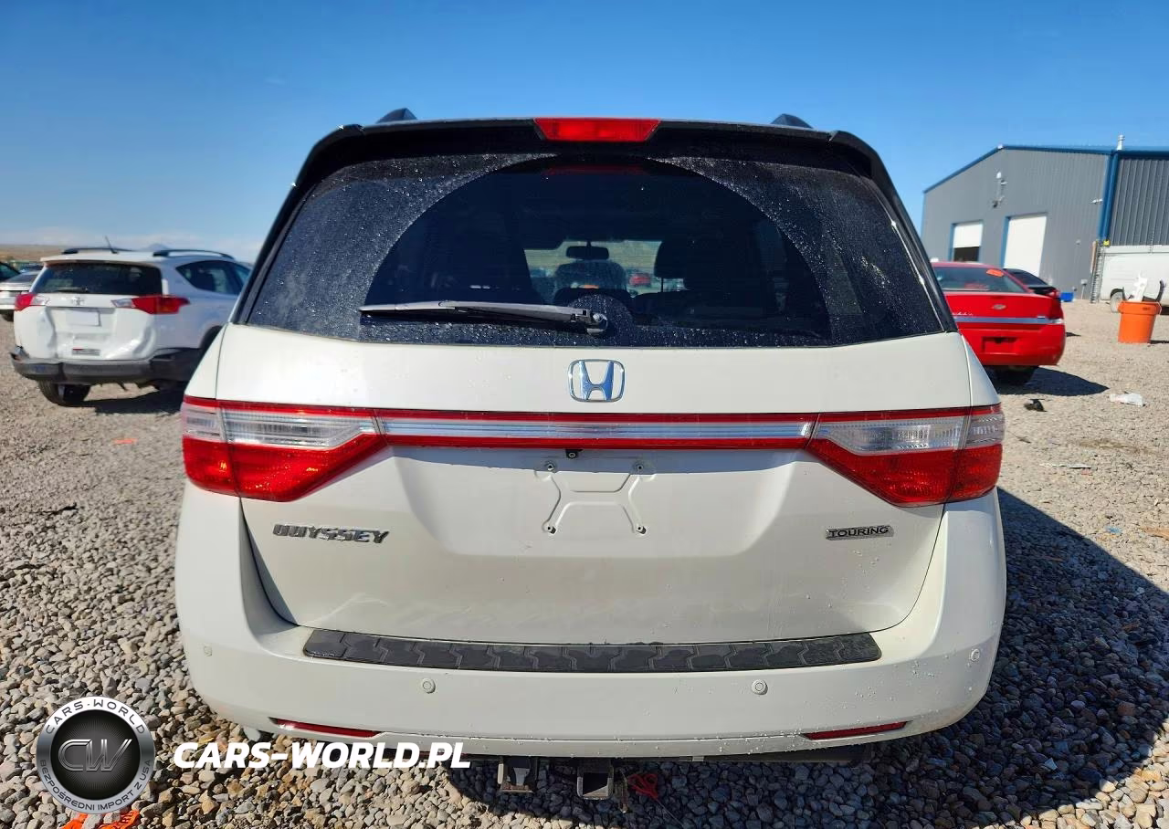 2013 Honda Odyssey Touring VIN:5FNRL5H90DB071656 - 6