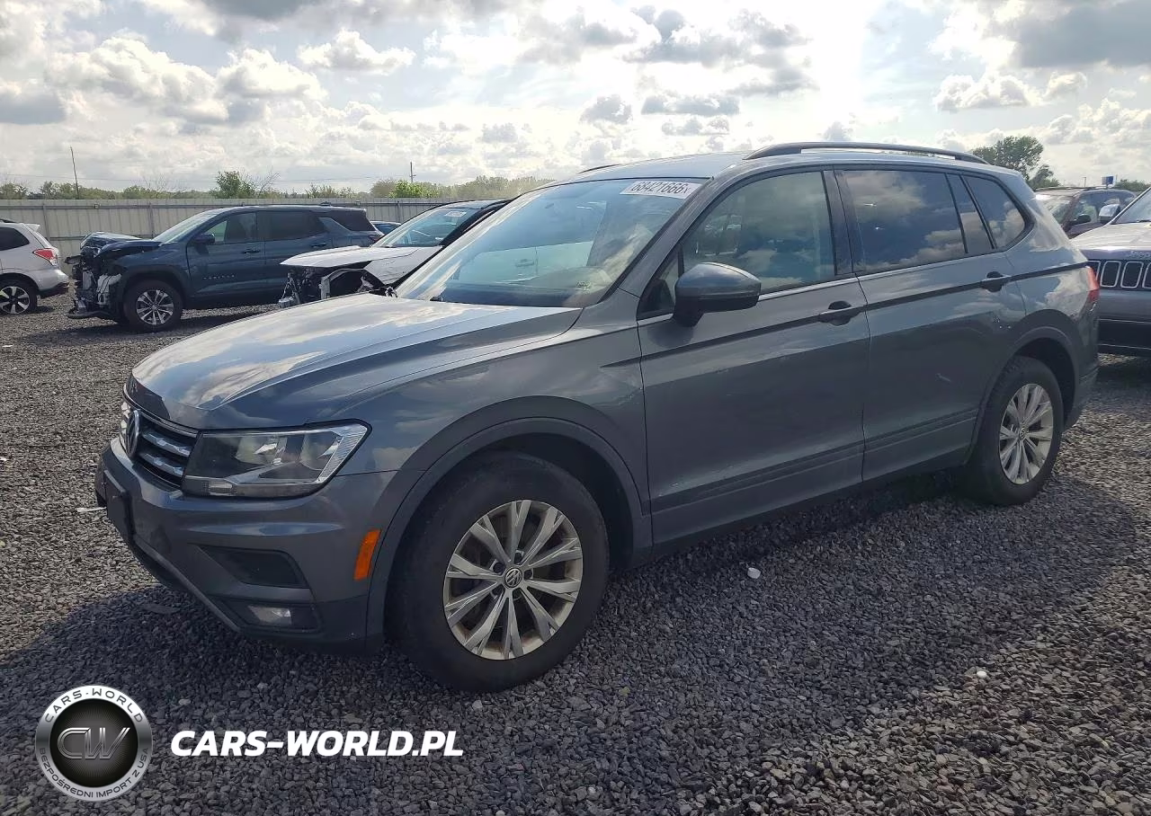 2018 Volkswagen Tiguan S VIN:3VV0B7AXXJM017564 - 1