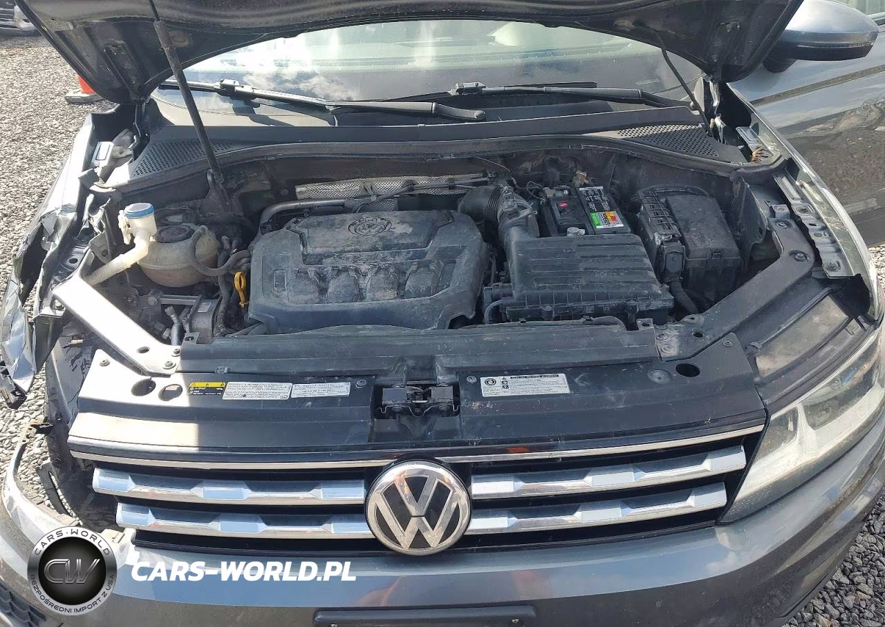 2018 Volkswagen Tiguan S VIN:3VV0B7AXXJM017564 - 12
