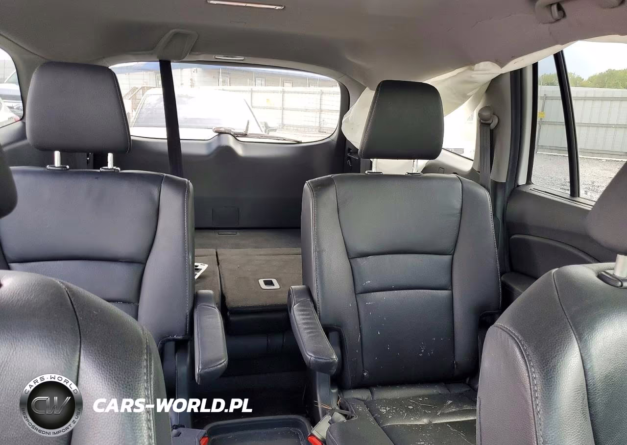 2021 Honda Pilot Touring VIN:5FNYF5H6XMB040648 - 10