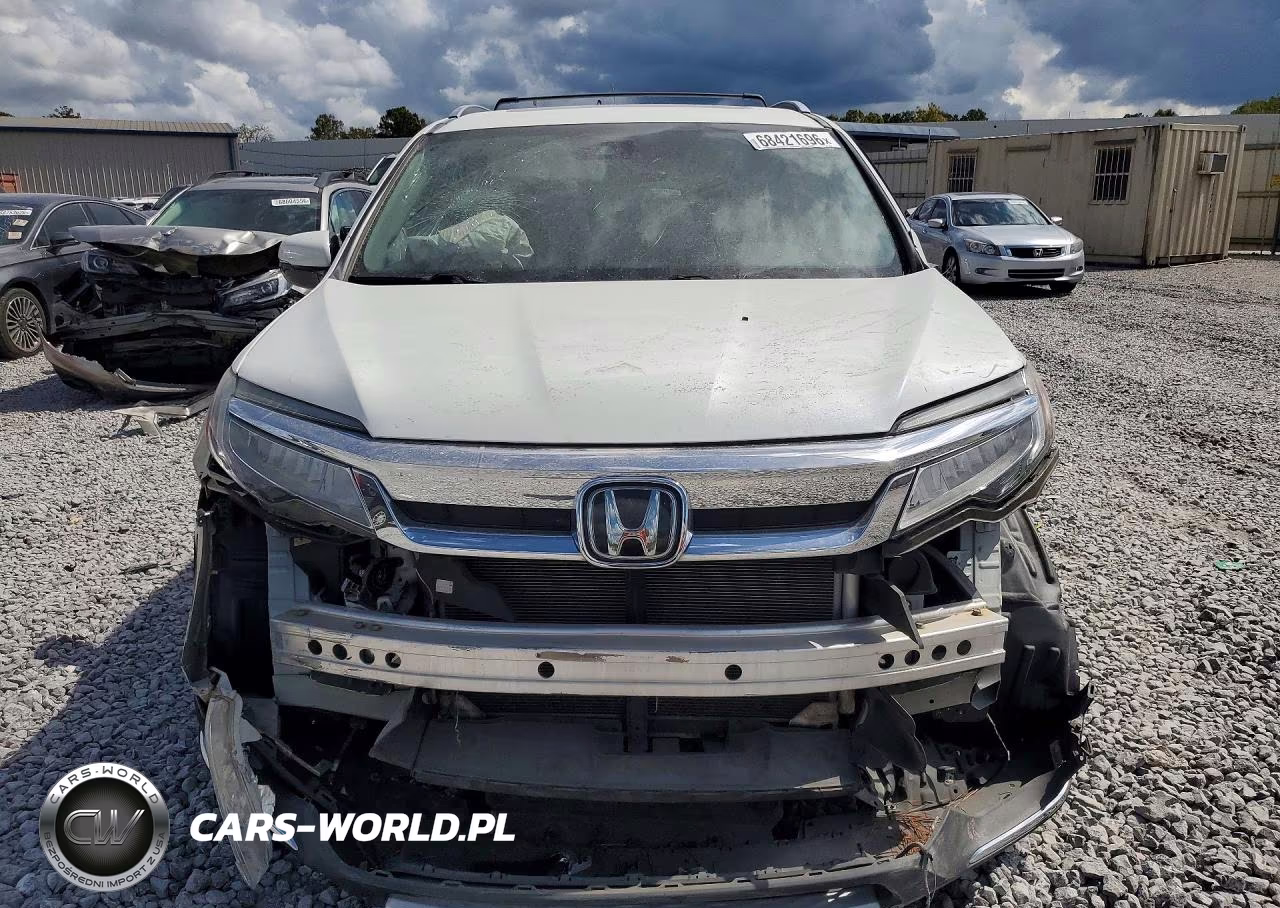 2021 Honda Pilot Touring VIN:5FNYF5H6XMB040648 - 5