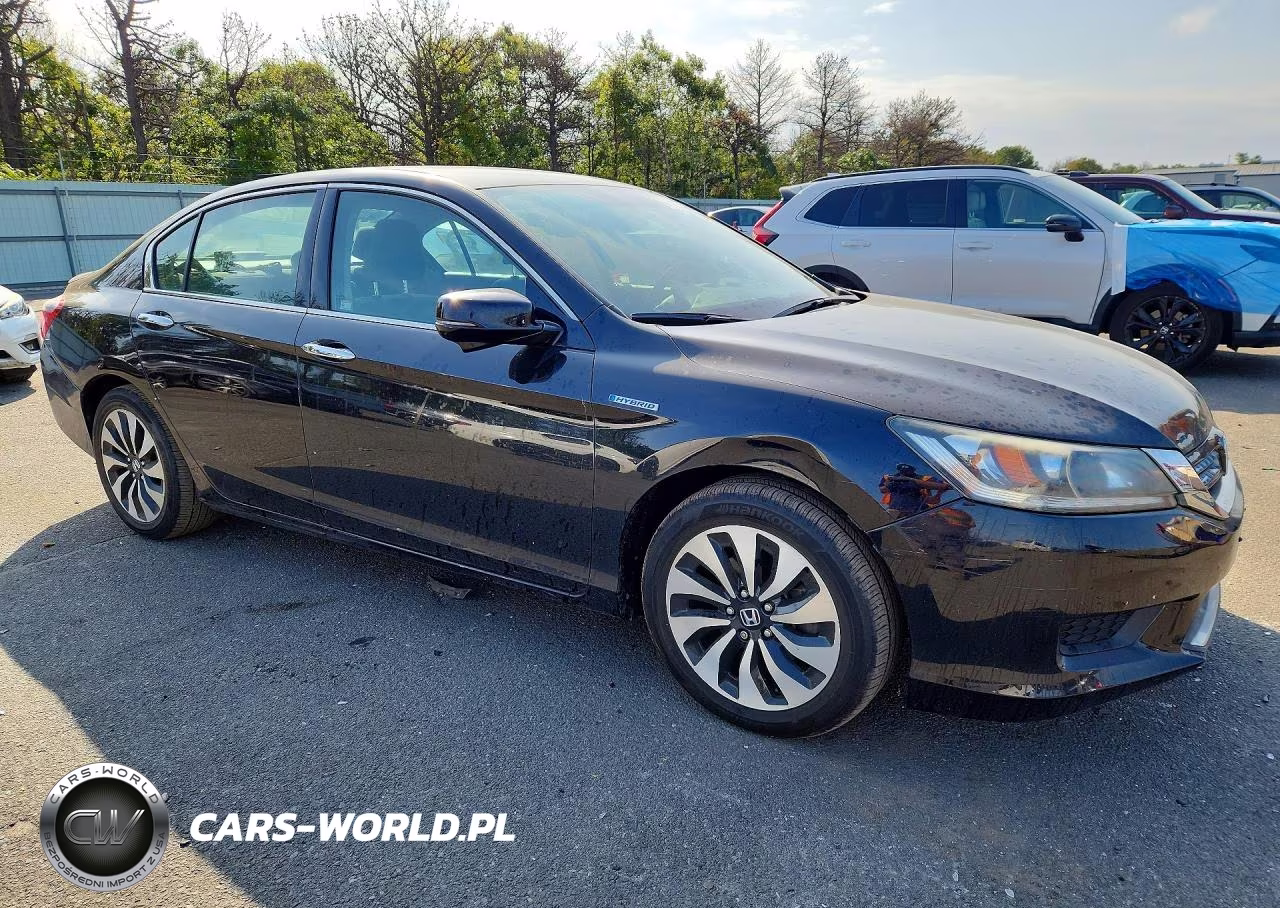 2015 Honda Accord Hybrid VIN:1HGCR6F34FA013202 - 4