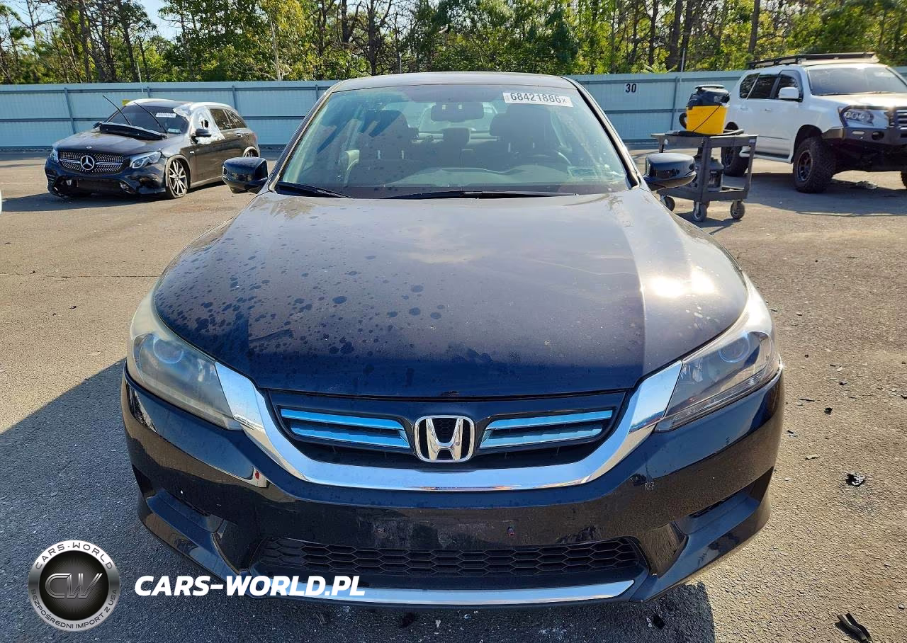 2015 Honda Accord Hybrid VIN:1HGCR6F34FA013202 - 5