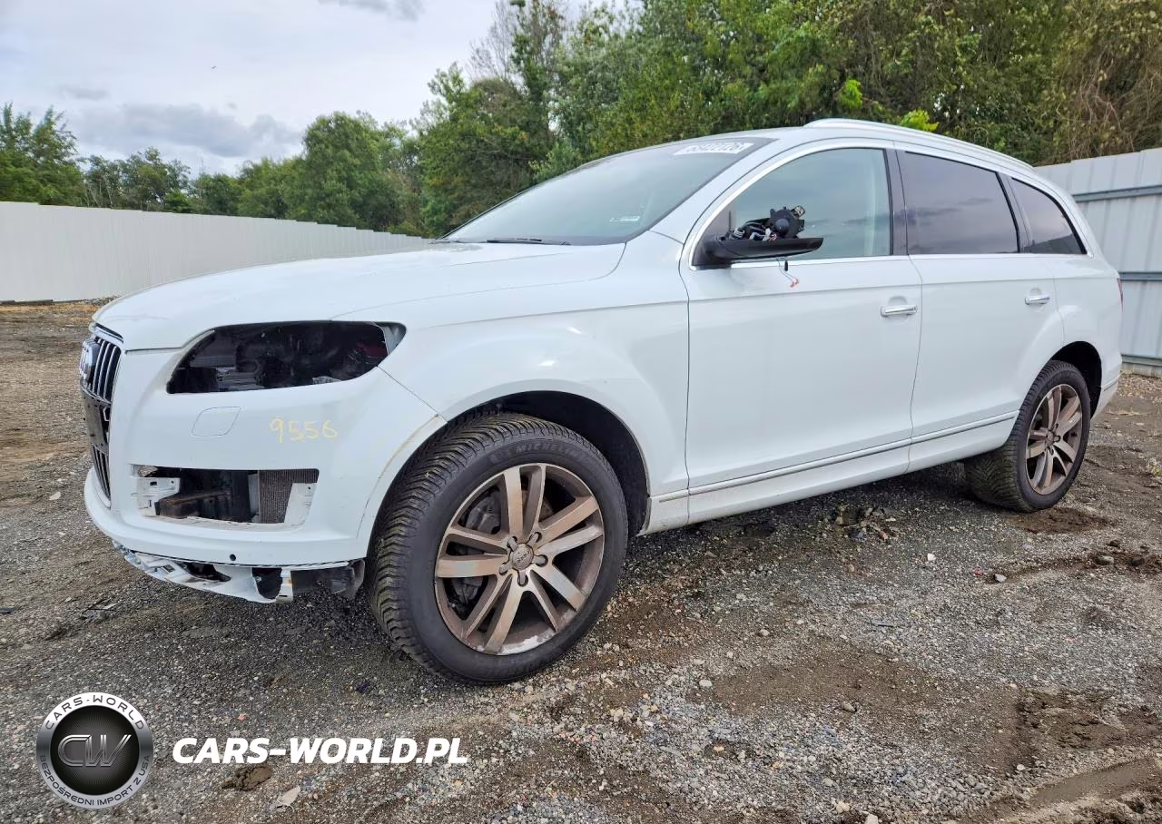 2015 Audi Q7 Premium Plus VIN:WA1LGAFE9FD018459 - 1