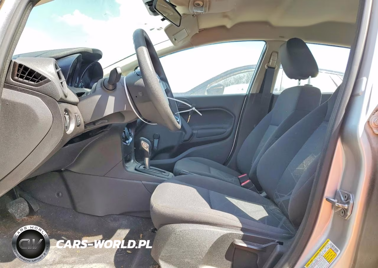 2015 Ford Fiesta S VIN:3FADP4AJ8FM104839 - 7