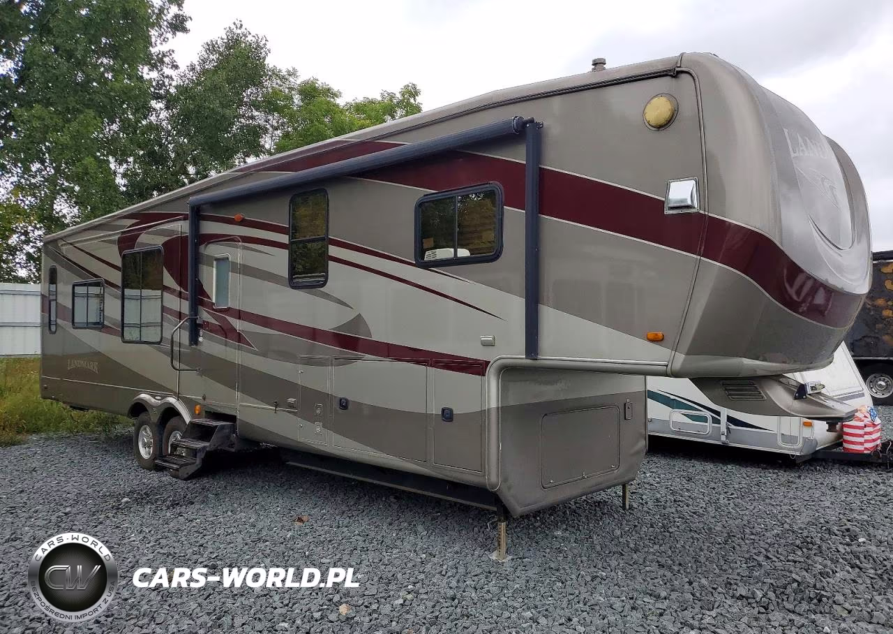 2010 Heartland Landmark Camper – zdjęcie 1 z 10