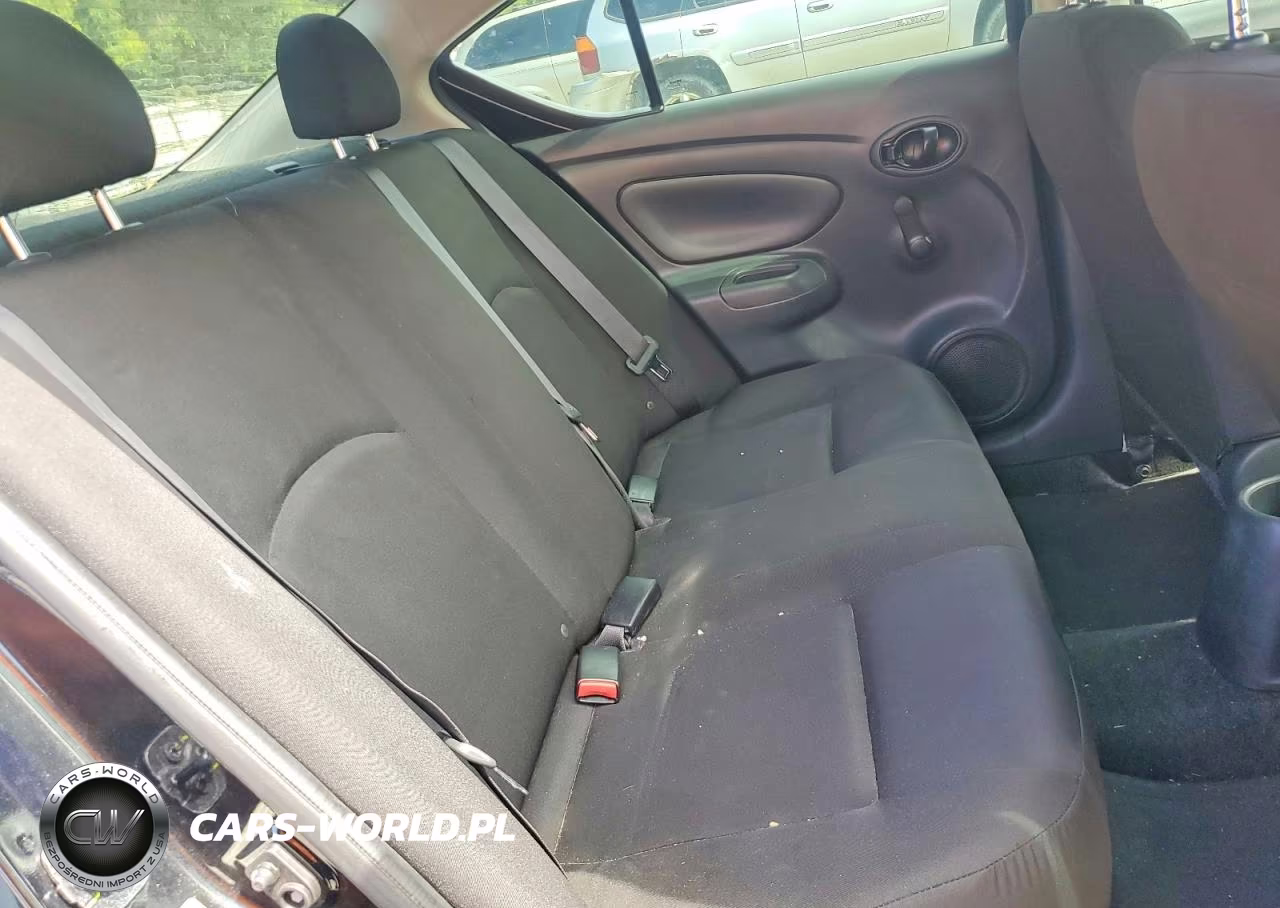 2019 Nissan Versa S VIN:3N1CN7AP7KL807241 - 10