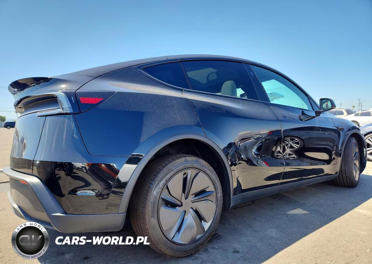 2026 Tesla Model Y VIN:7SAYGDED0TF651168 - 3