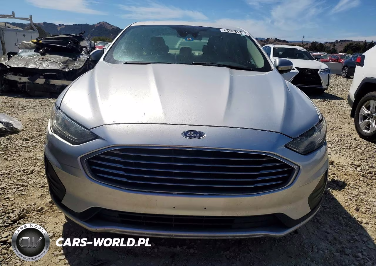 2019 Ford Fusion Se VIN:3FA6P0LU3KR225526 - 5