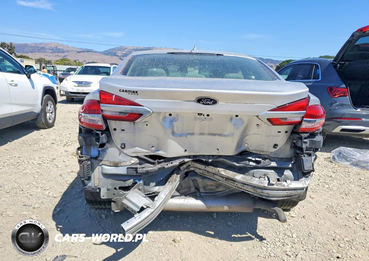 2019 Ford Fusion Se VIN:3FA6P0LU3KR225526 - 6