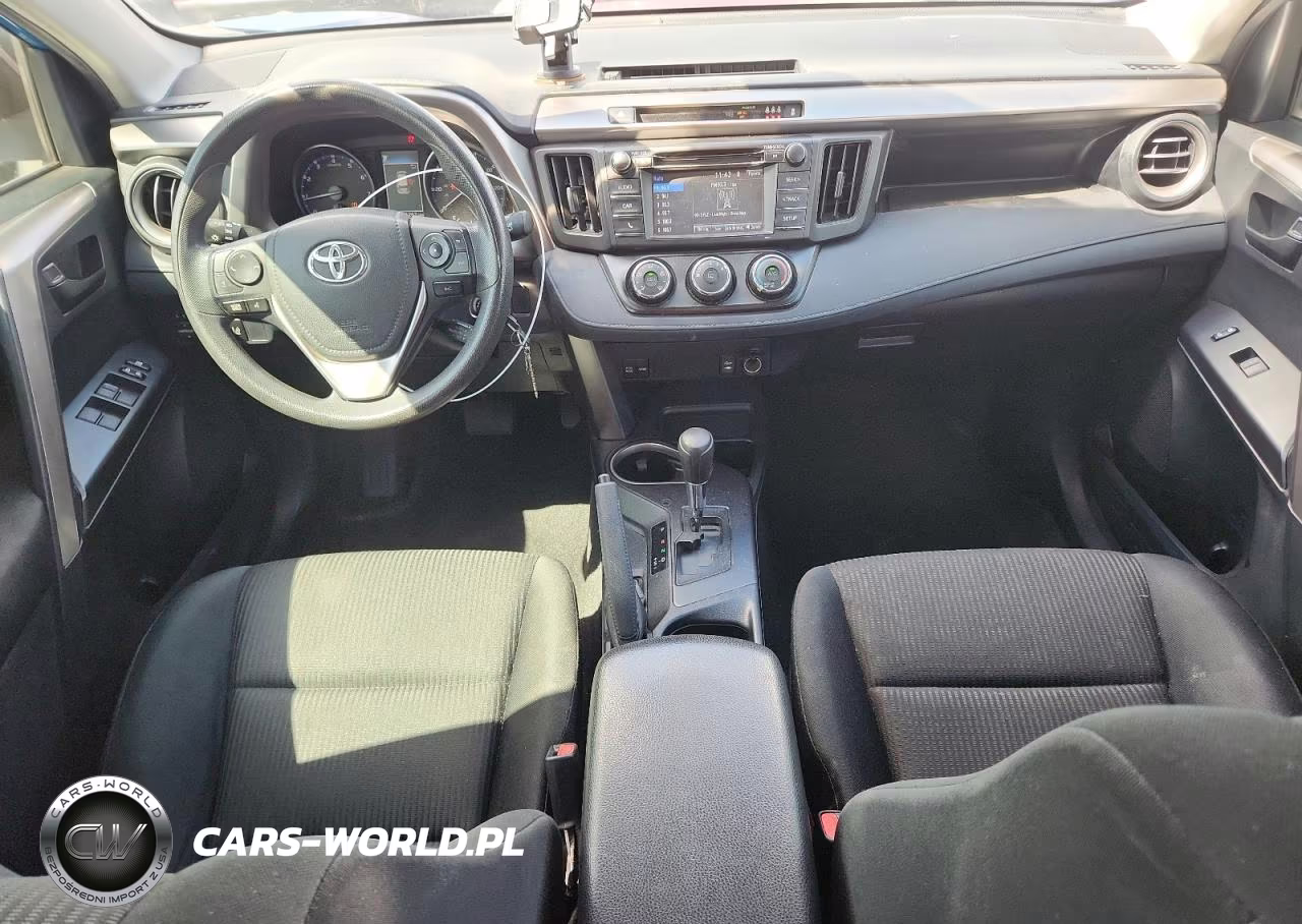 2018 Toyota Rav4 Le VIN:JTMZFREV6JJ726360 - 8