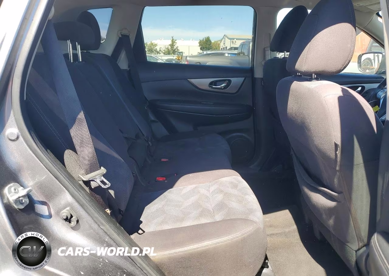 2016 Nissan Rogue S VIN:KNMAT2MT5GP690843 - 11