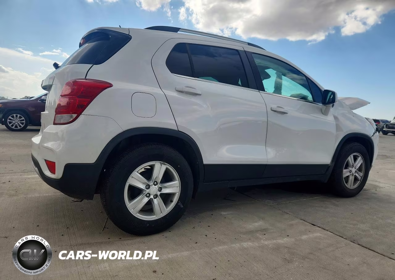 2019 Chevrolet Trax 1Lt VIN:3GNCJLSB3KL331470 - 3