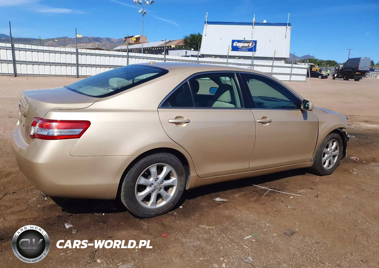 2011 Toyota Camry Le VIN:4T1BF3EK9BU690633 - 3