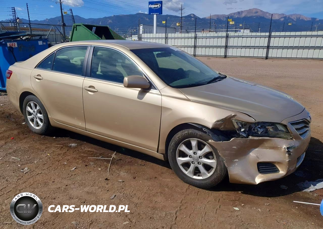 2011 Toyota Camry Le VIN:4T1BF3EK9BU690633 - 4