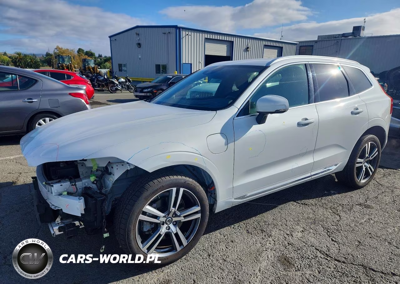 2021 Volvo Xc60 T8 Recharge Inscription Express
