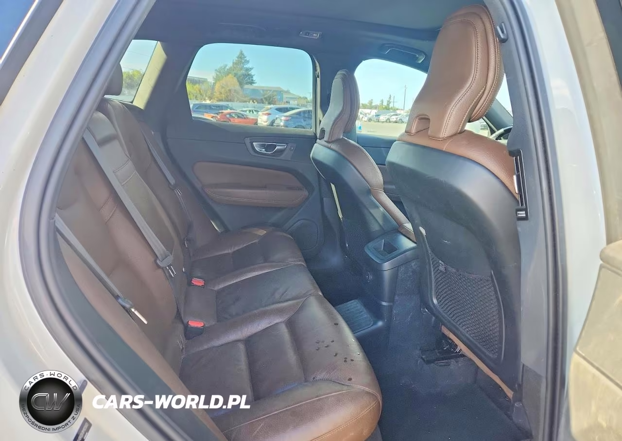 2021 Volvo Xc60 T8 Recharge Inscription Express VIN:YV4BR0DK8M1829003 - 10