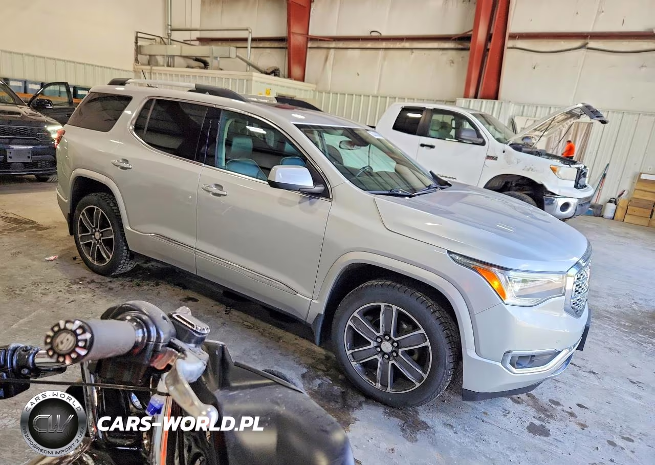 2017 GMC Acadia Denali VIN:1GKKNXLS5HZ314352 - 4