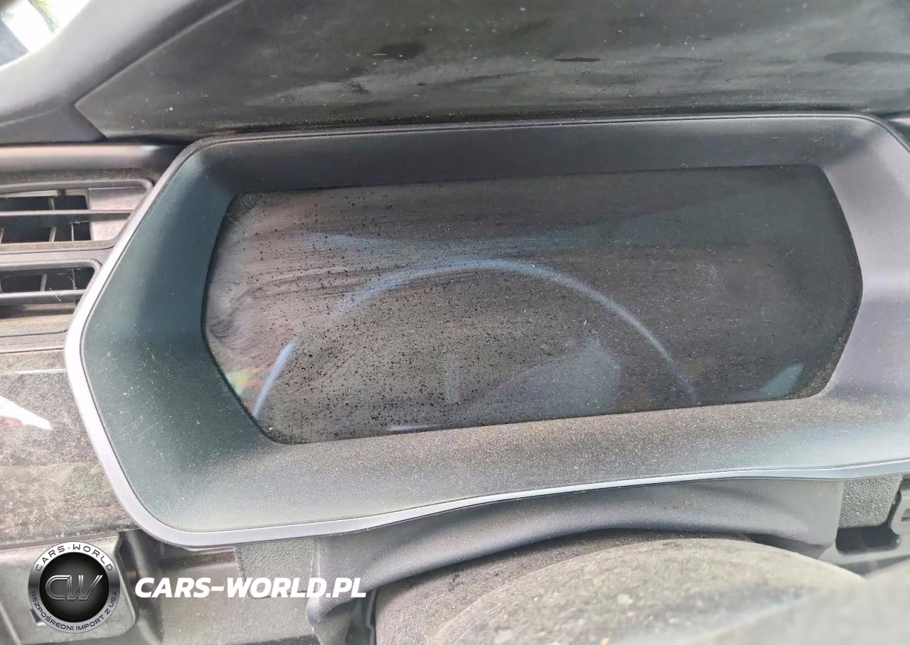 2018 Tesla Model X VIN:5YJXCAE28JF101280 - 9