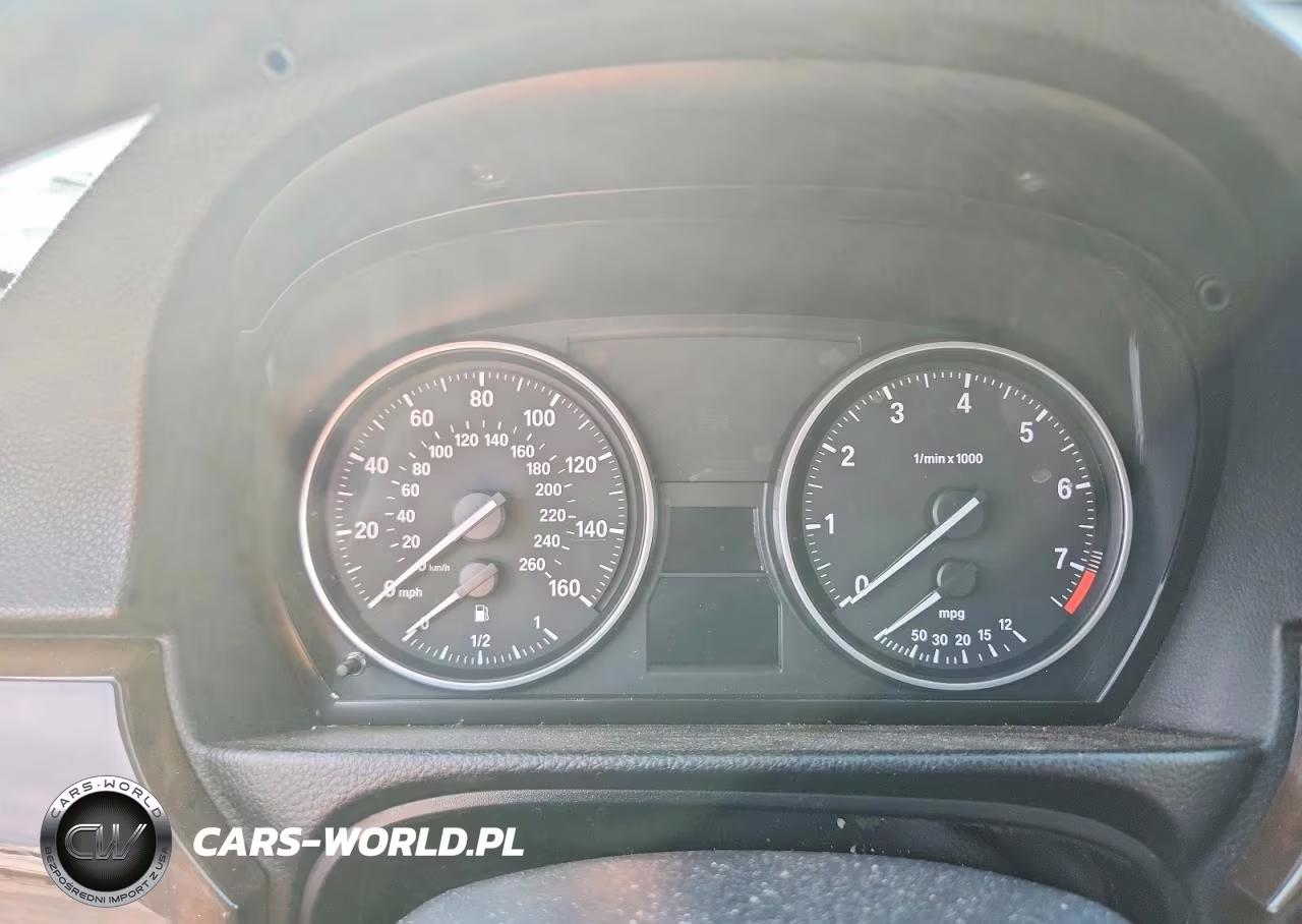 2011 BMW 328I VIN:WBAPH7G54BNM56541 - 9