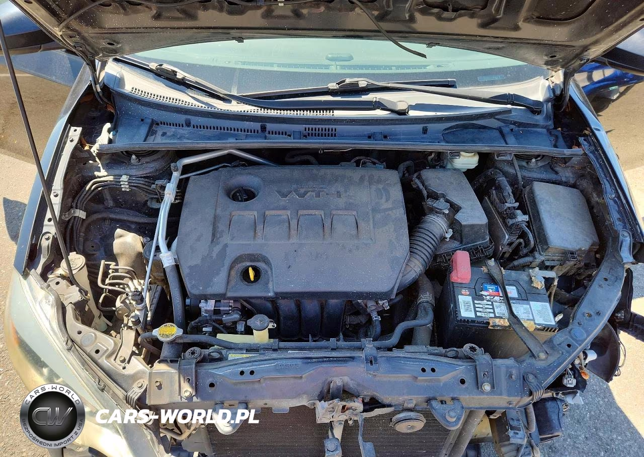 2015 Toyota Corolla Le VIN:5YFBURHE3FP304813 - 11