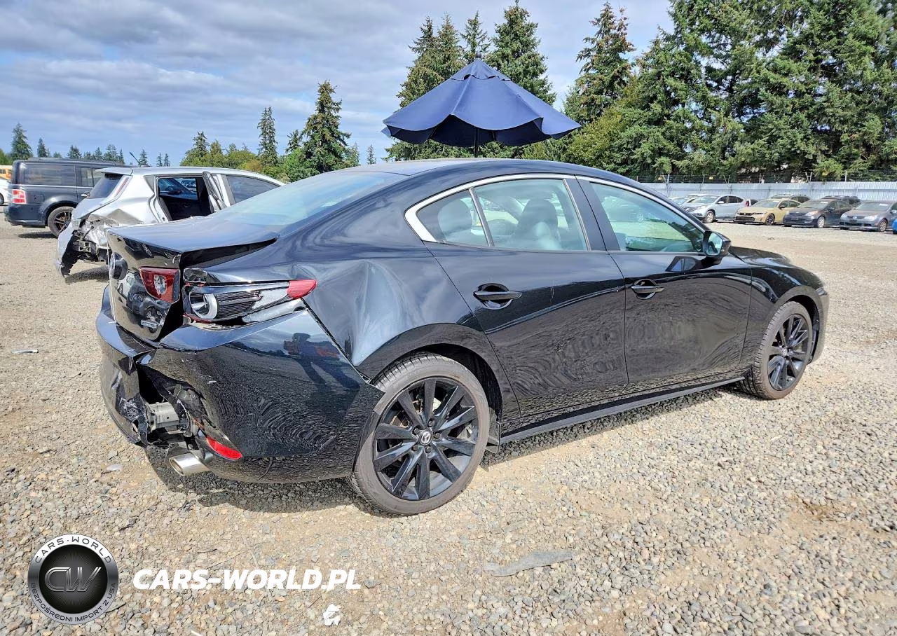 2024 Mazda 3 Select Sport VIN:3MZBPABM5RM423447 - 3